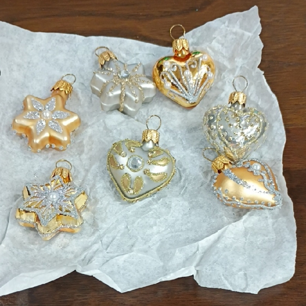 💜Hand Crafted Gold and Silver Holiday Ornaments